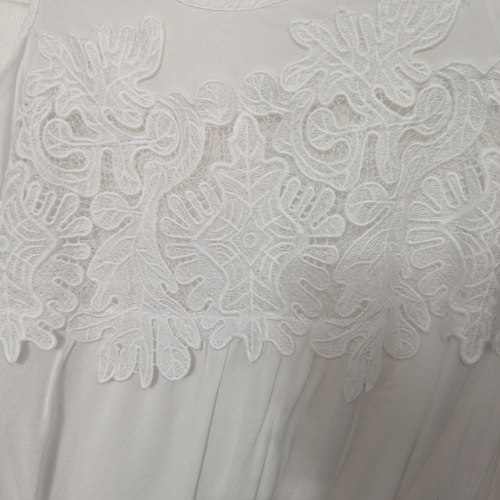 Cold shoulder top - Picture 6 of 7